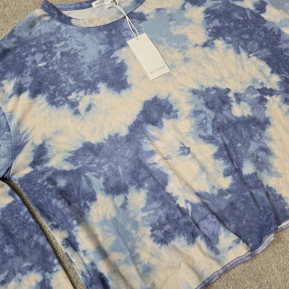 NWT ANTISTAR Blue/White Tie Dye Cropped Long Sleeve Top Women's Size Large - Picture 4 of 4